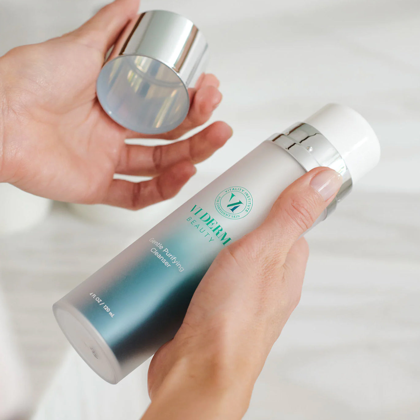vi Peel Vitality Institute Gentle Purifying Cleanser